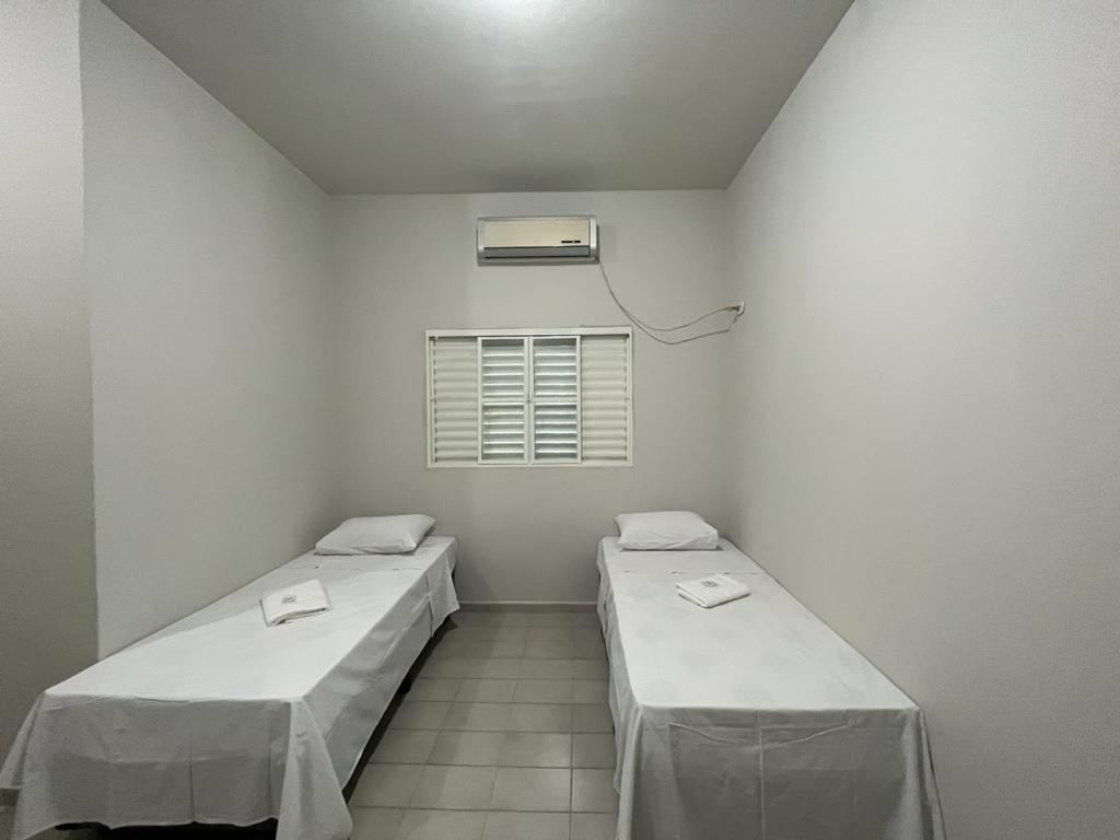 Hotel E Pousada 3 Irmaos Coxim Екстериор снимка